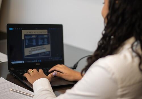 Eficácia Vs Eficiência