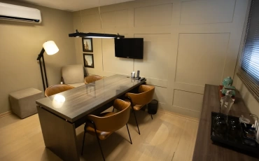 Escritório Compartilhado no Setor Marista